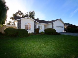 1732 Greenfield Pl, Fortuna, CA 95540