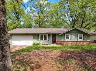 872 S Paula Ave, Springfield, MO 65802