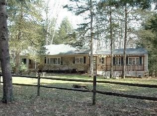 31 Tolstoy Ln, Southbury, CT 06488