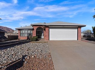 10917 Loma De Luz Pl, El Paso, TX 79934