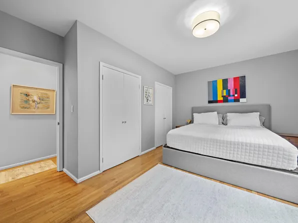 315 West 99th Street image 8 of 19