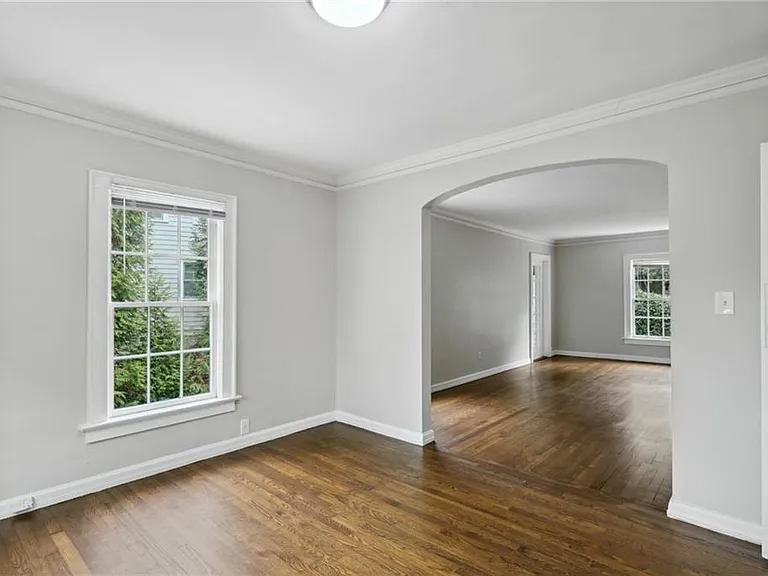 2878 N Hills Dr NE — Photo 17