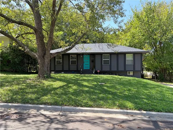 11500 Manchester Ave, Kansas City, MO 64134
