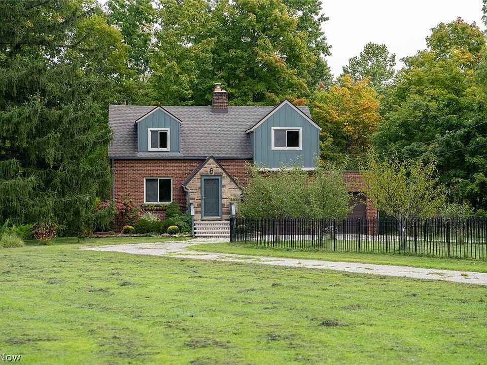 1st image of 6065 Hopkins Rd