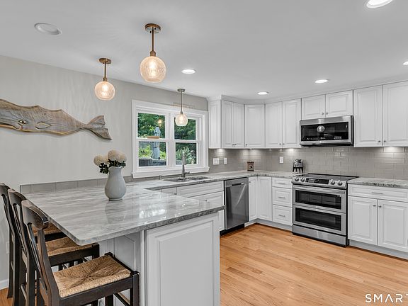 4th image of 238 Scotland Road
