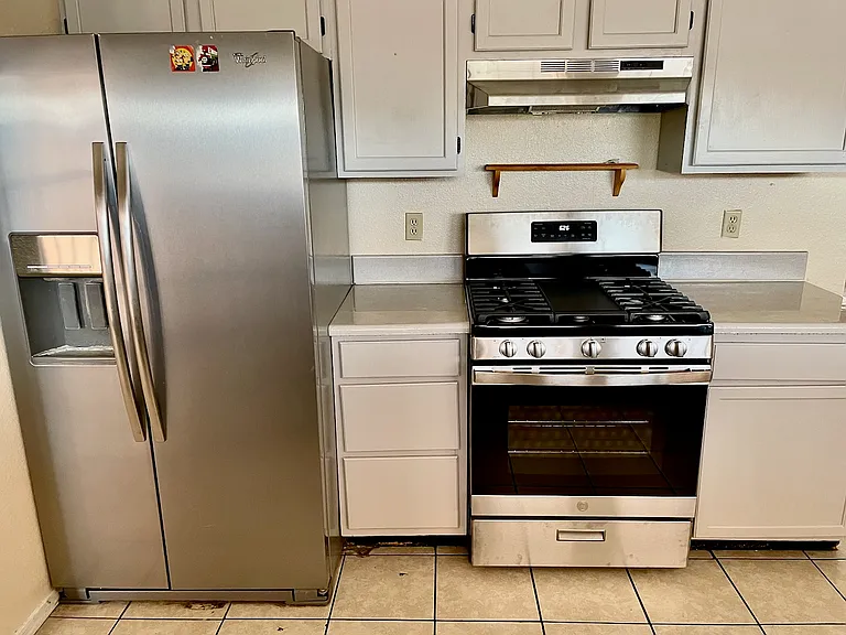 472 Copper Dr NE — Photo 8