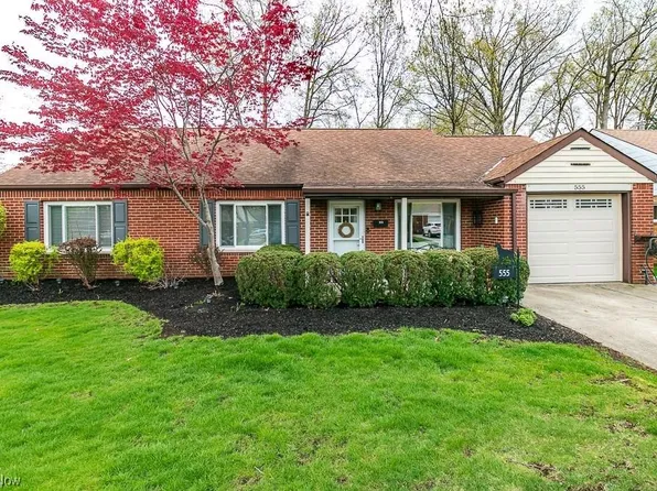 555 Walnut Dr, Euclid, OH 44132