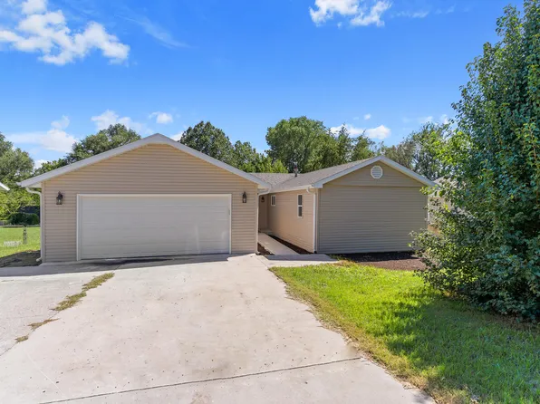 3138 W Page Street, Springfield, MO 65802