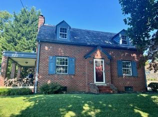 425 Lampeter Rd, Lancaster, PA 17602