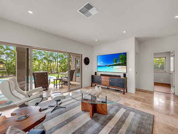 5th image of 390 Pualoa Nani Pl