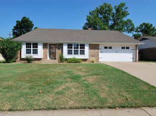 5900 Harvard Dr, Bartlesville, OK 74006