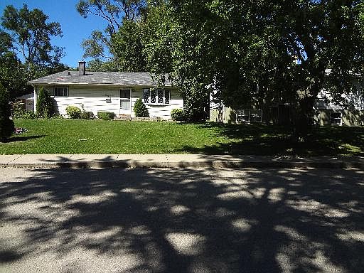 1st image of 738 Jackson Ave
