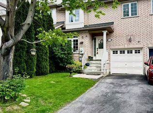 333 Spruce Grove Cres, Newmarket, ON L3X 2X2