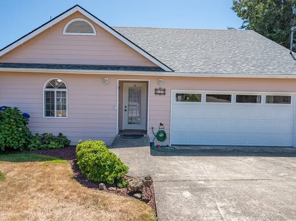 849 Maryland St, North Bend, OR 97459