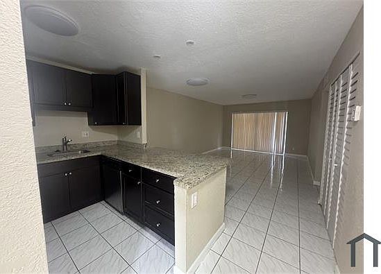 2nd image of 835 NE 18th Ct #7