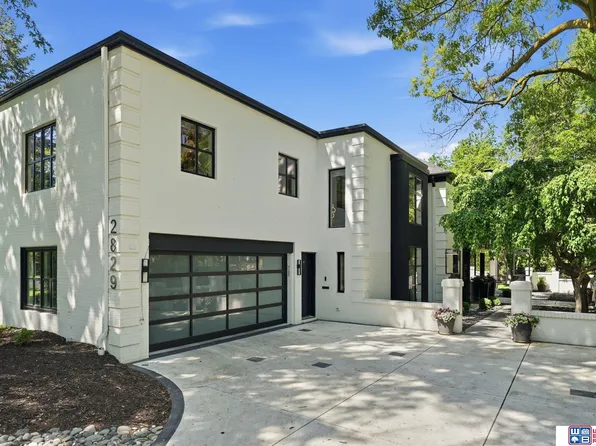 2829 S 31st St, Lincoln, NE 68502