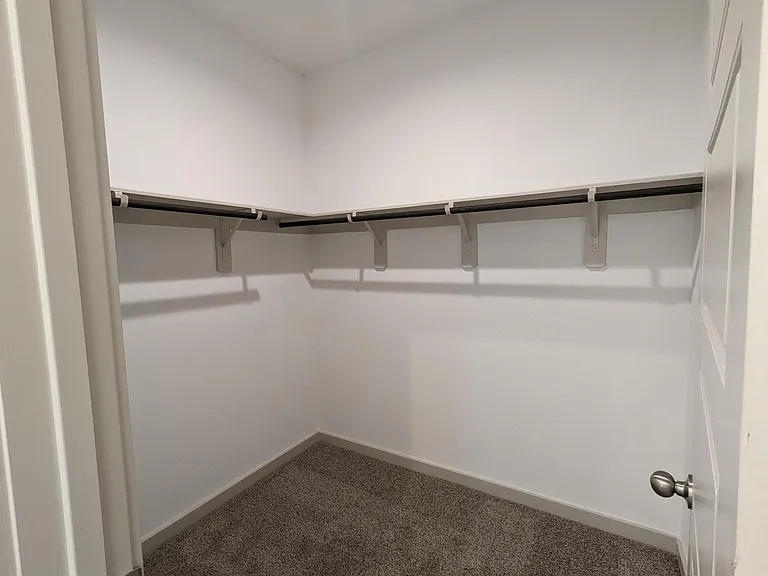 12808 Tokenhouse Ln — Photo 13