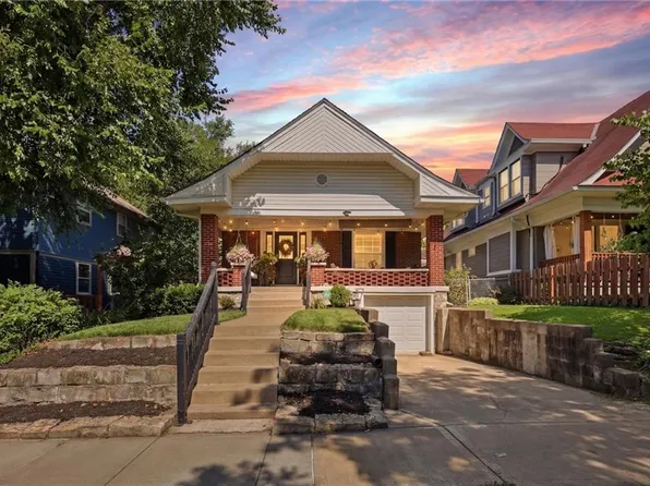 4163 Holly St, Kansas City, MO 64111
