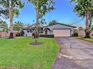 1225 56th St N, Saint Petersburg, FL 33710
