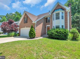 1811 Hyman Ln, Crofton, MD 21114