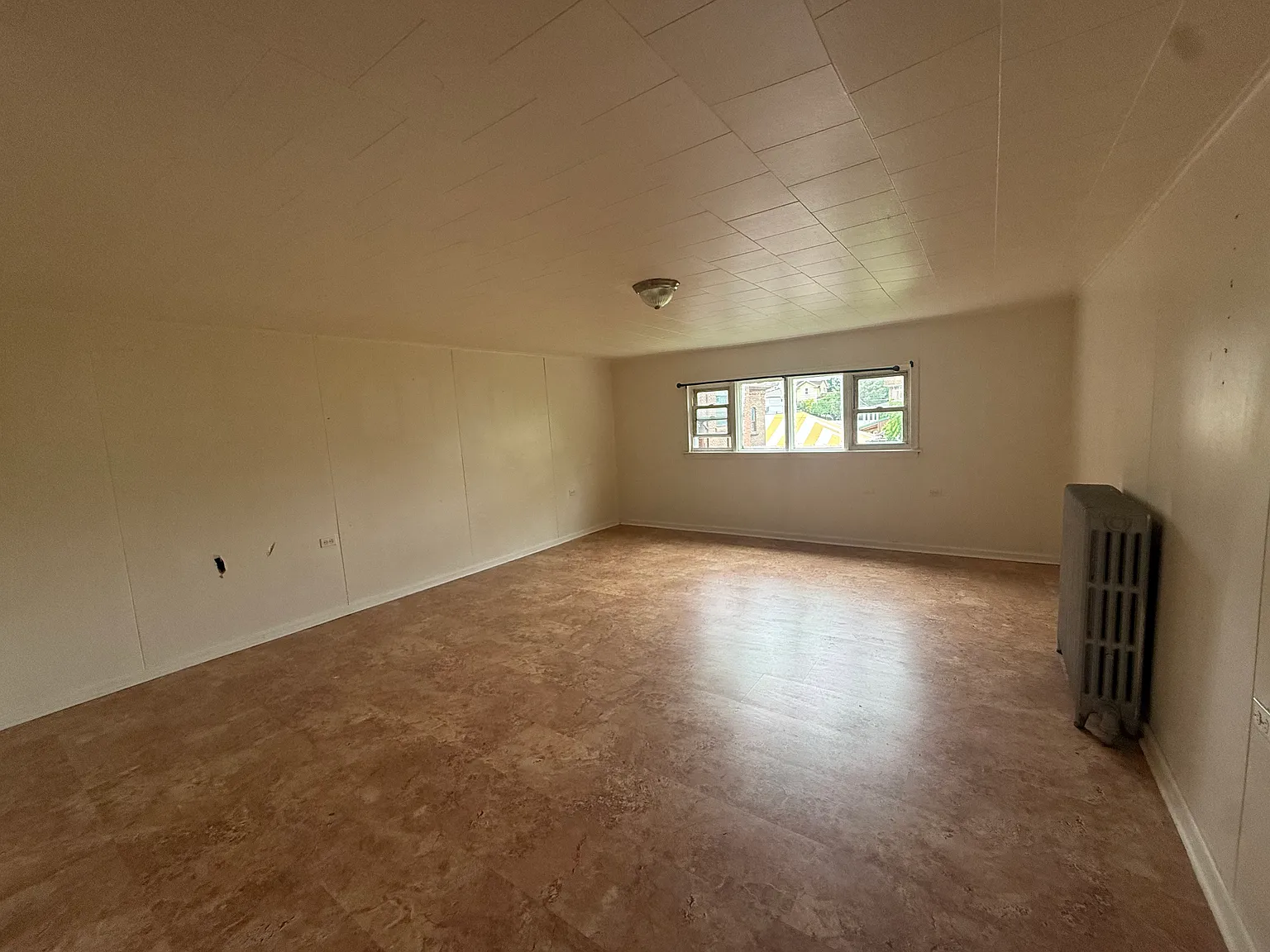 2 bed, $1,025 — Photo 2