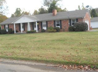 308 Heritage Dr, Mayfield, KY 42066