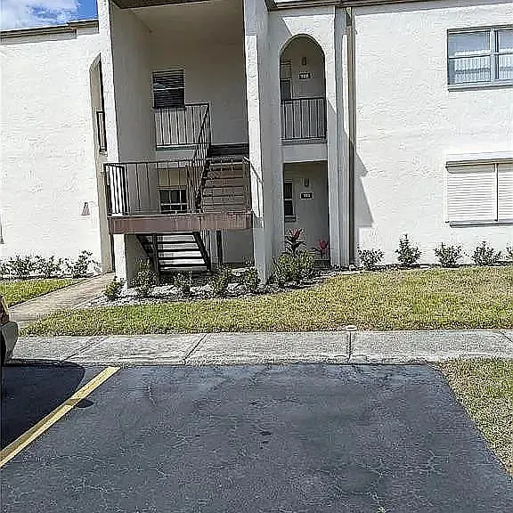 7701 Starkey Rd #710 — Photo 19