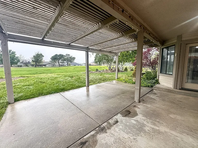 23891 Shoreline Ct — Photo 24