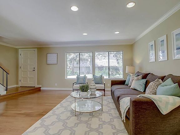 5th image of 4767 Kings River Ct