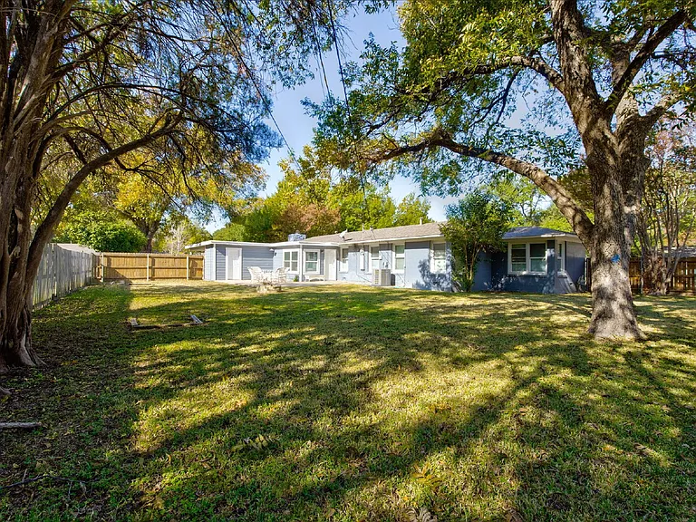3511 Corto Ave — Photo 25