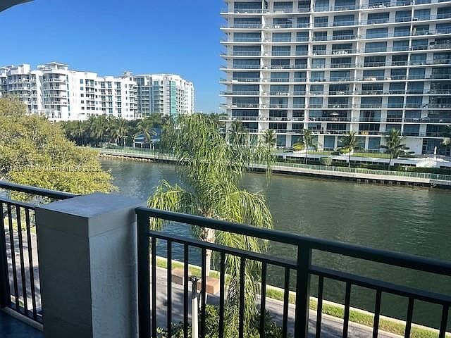1st image of 3245 NE 184th St APT 13406