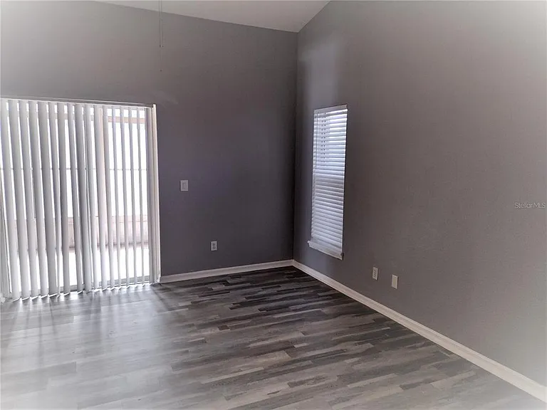 2358 Blue Sapphire Cir — Photo 2