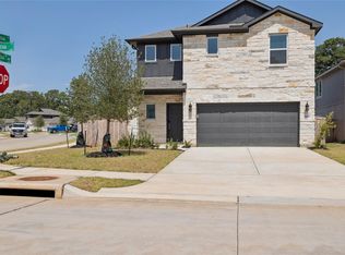 6816 Hart Oak Dr, Conroe, TX 77304