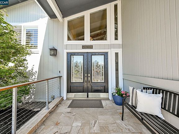 4th image of 1450 Corvey Ct