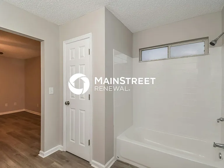 Main Bathroom