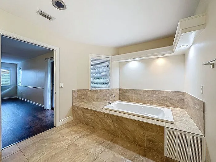 6846 Lake View Dr — Photo 48