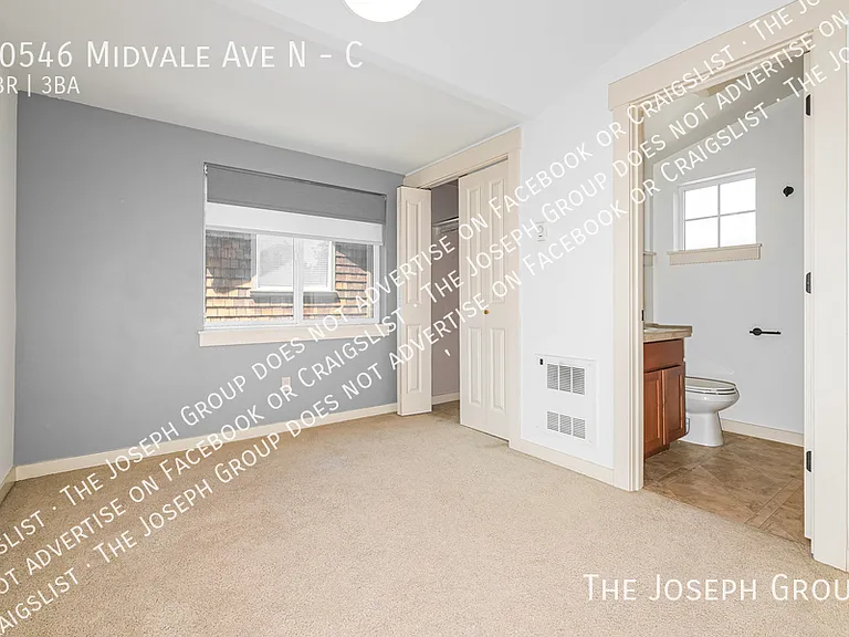 10546 Midvale Ave N #C — Photo 16