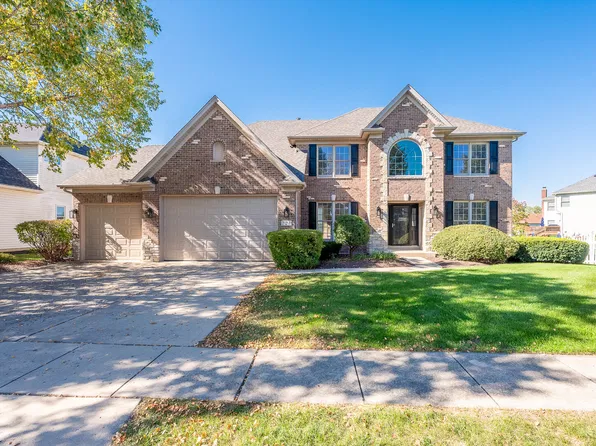 728 Waterside Dr, South Elgin, IL 60177