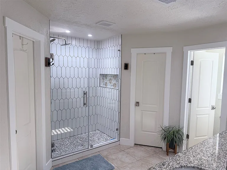 4012 Chile Dr — Photo 9