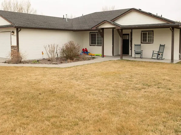 1753 NE Quarry Ave, Mountain Home, ID 83647