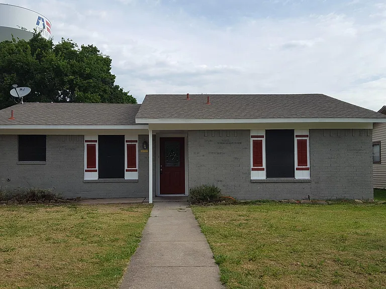 915 Meadow Mead Dr — Photo 32