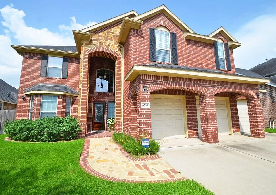 1st image of 6510 Silver Crescent Dr