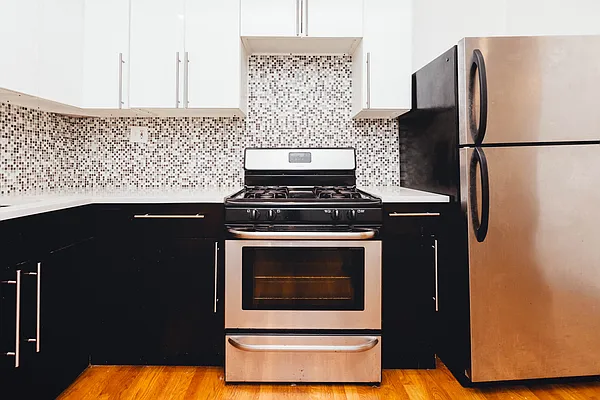 Rented by Nooklyn NYC LLC | media 2