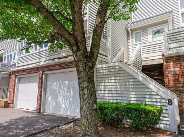 110 Burkhall St Unit B, Weymouth, MA 02190