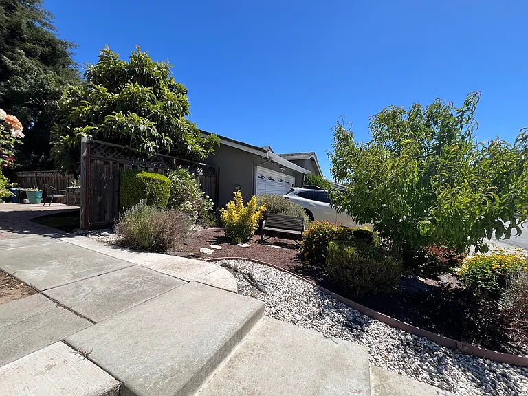 66 Snyder Way — Photo 16