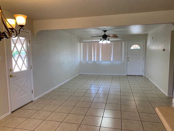 3rd image of 9508 Bellis Ave
