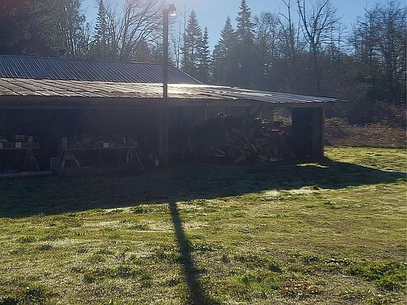 5th image of 5114 Meridian Avenue N