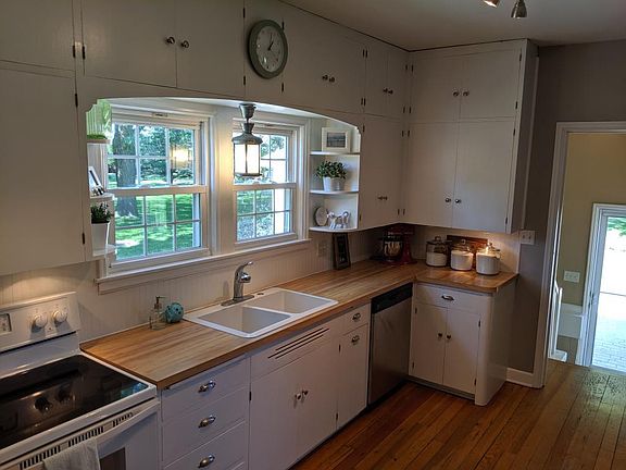 2nd image of 508 Dupont Ave
