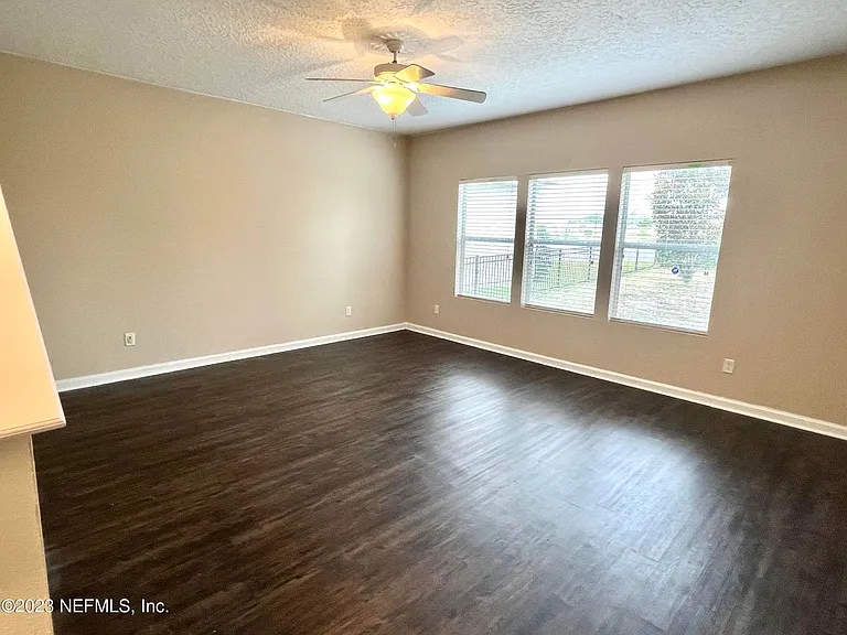 15691 Tisons Bluff Rd — Photo 9