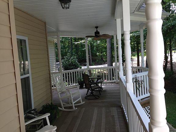 4th image of 1576 Kinglet Dr